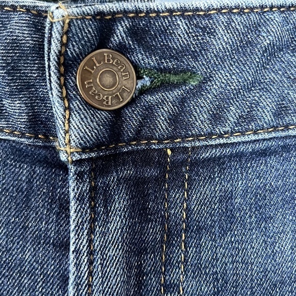 L.L.Bean Bean Flex STRAIGHT LEG FAVORITE FIT Size 12 M/T - Picture 3 of 10